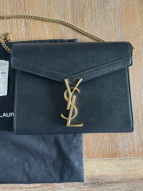 Saint Laurent Cassandra Chain on a Wallet Bag - Picture 2 of 14